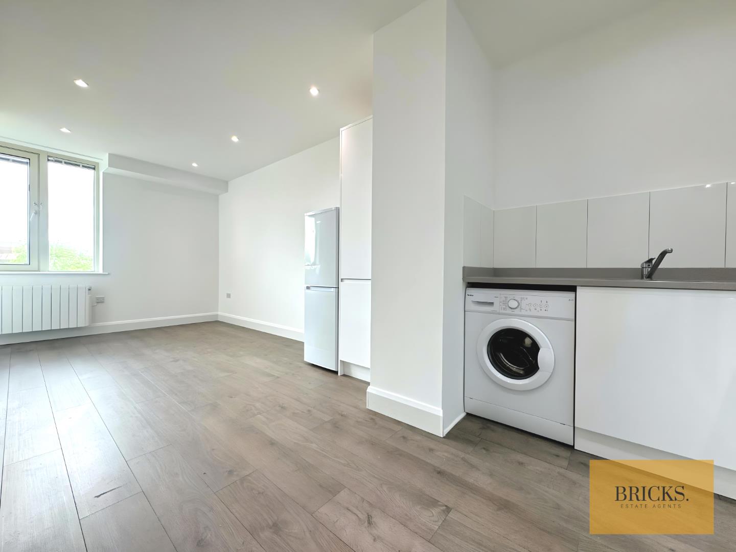 94bocAKEmUSJMZxb4oXG7A